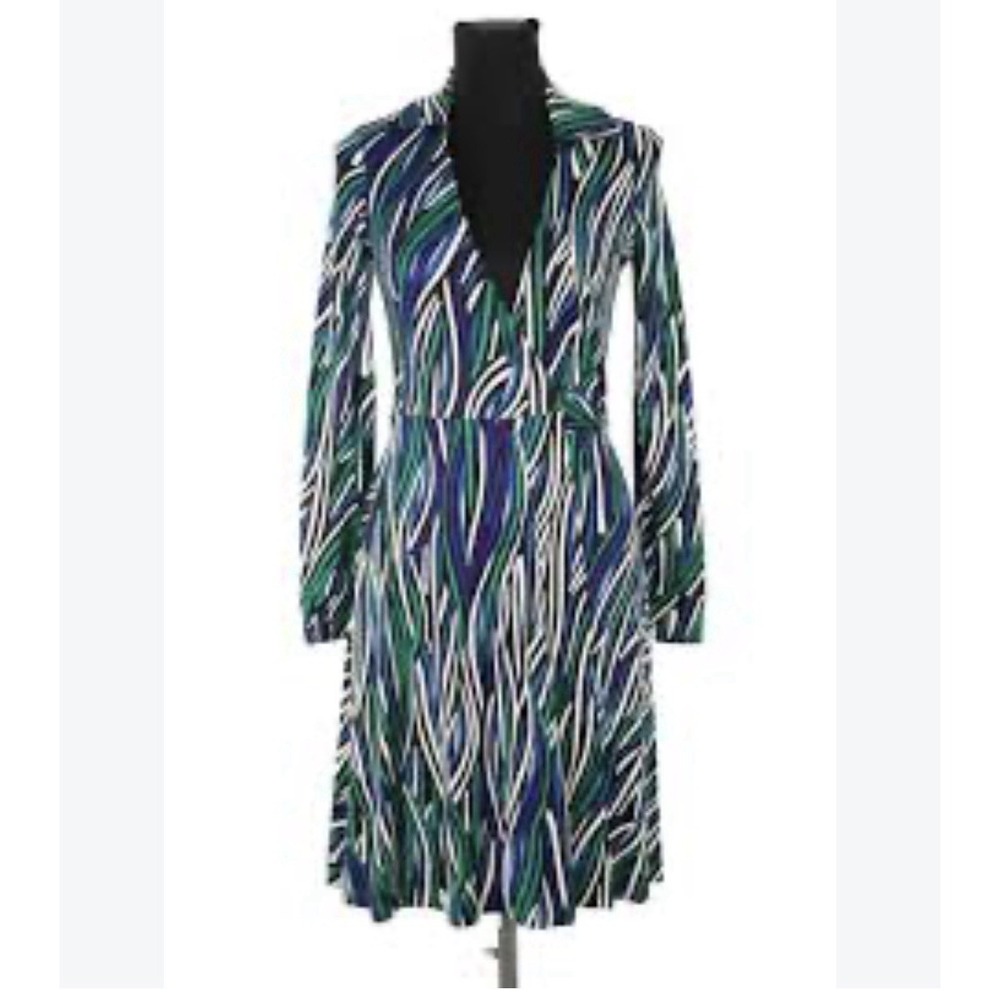 Diane von Furstenberg Abstract  Jeanne silk wrap dress Size 14